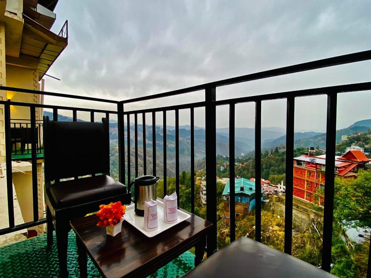 Hotel Aachman Regency With Rooftop Terrace شيملا المظهر الخارجي الصورة